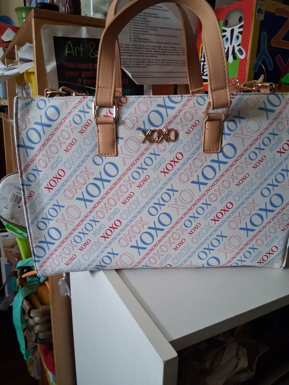 XOXO Pattern Tote Bag in White and Tan - Unbranded